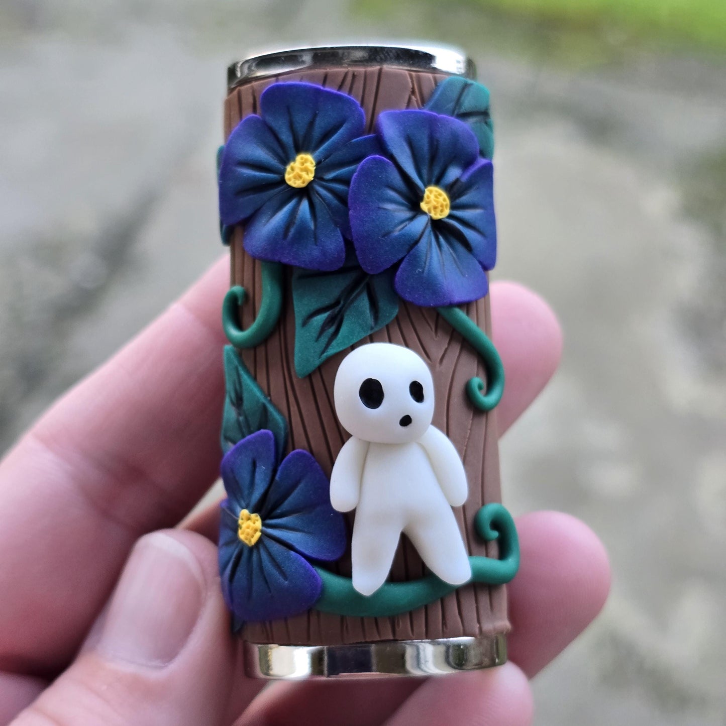 Kodama Forest Lighter Sleeve