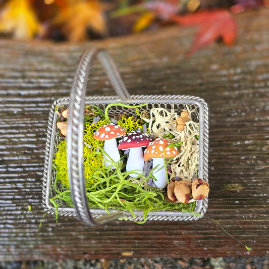 Mushroom Foraging Basket