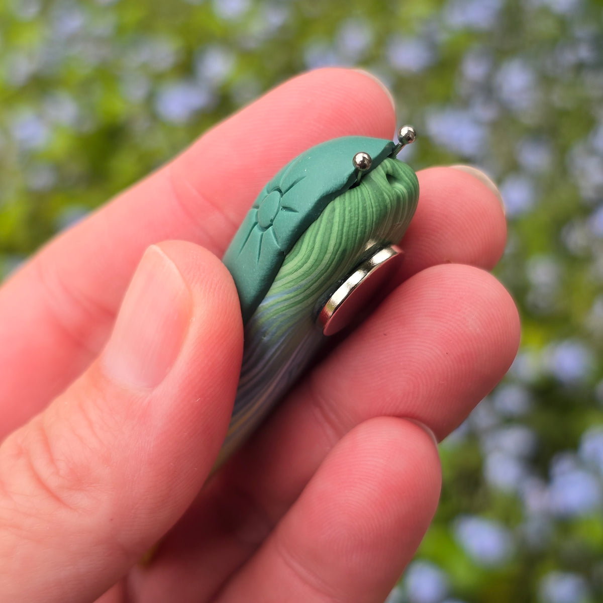 Magnet • Slug Life