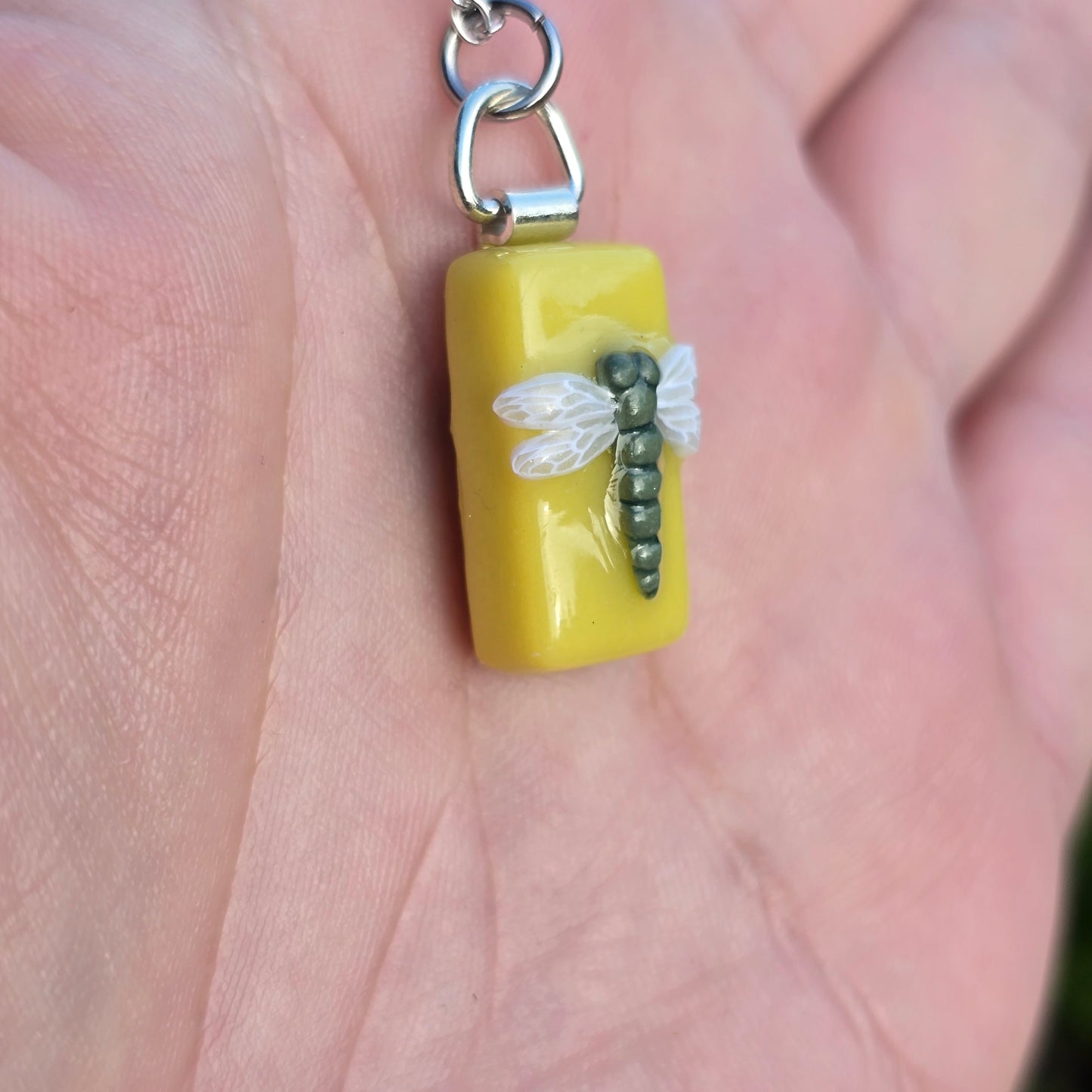 Dragonfly Pendant • lemon