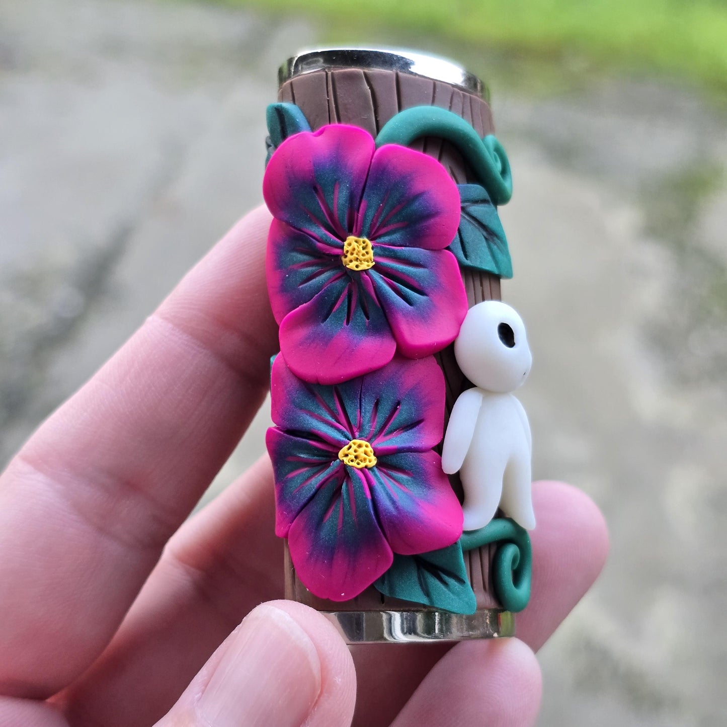 Kodama Forest Lighter Sleeve