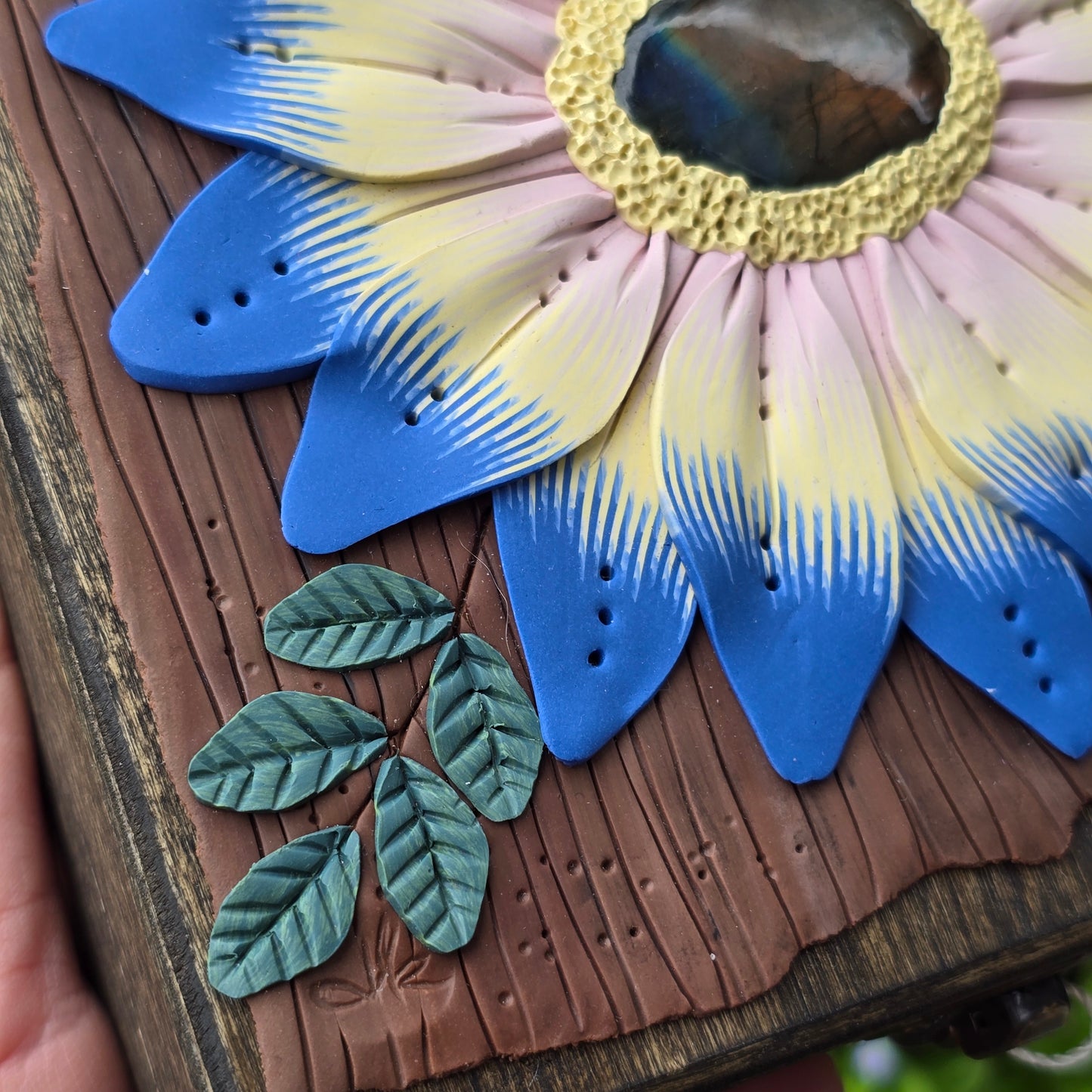 Sunflower Blues Labradorite Box